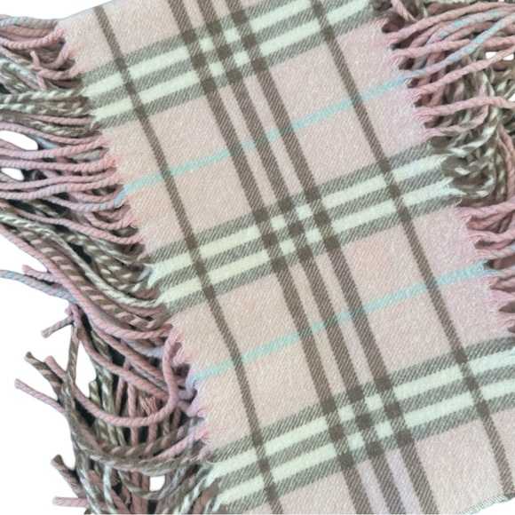 Burberry London | Light Pink Nova Check Fringe “Happy” Scarf | 100% Cashmere - Picture 3 of 4